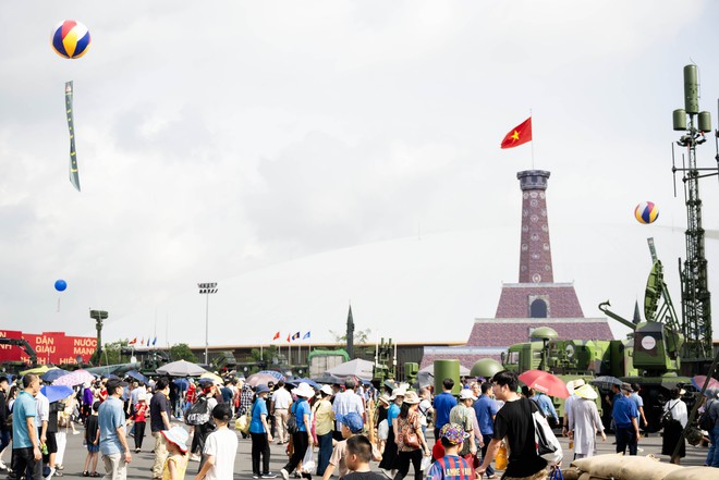 Còn 3 ngày: Biển người đổ về 