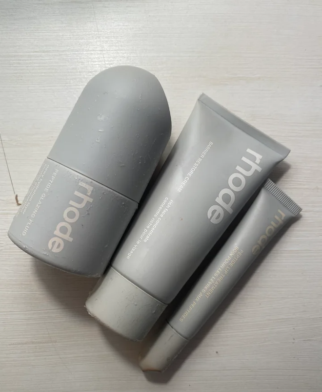Rhode – Cú lội ngược dòng ngoạn mục của Hailey Bieber: Hành trình từ “bị nghi ngờ” đến sold-out toàn tập tại Sephora- Ảnh 4.