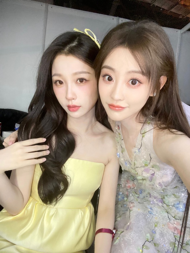 Sao nữ giả tạo bậc nhất showbiz khi phớt lờ ân nhân, “đâm sau lưng” chị em tốt- Ảnh 4.