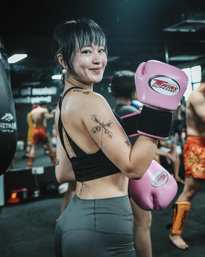 5 mỹ nhân Việt má lúm phú quý "trời ban", gái Trung, gái Hàn chi cả trăm triệu dao kéo chưa chắc đẹp bằng
- Ảnh 18.