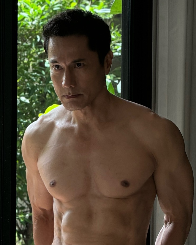 Tập gym để khoẻ mạnh chăm con gái, bố đơn thân U60 bỗng hot rần rần MXH vì body quá đỉnh, trẻ đẹp ngỡ ngàng- Ảnh 6.