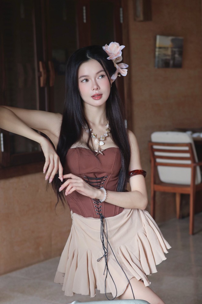 5 hot girl thẩm mỹ đổi đời nhờ dao kéo, một người được gọi là 