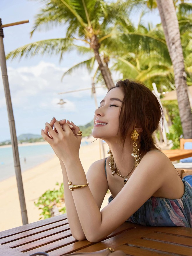 Nét tướng "giàu bẩm sinh" của Hà Siêu Liên - ái nữ tỷ phú Trung Quốc: Ở Việt Nam có 1 người tương tự- Ảnh 5.
