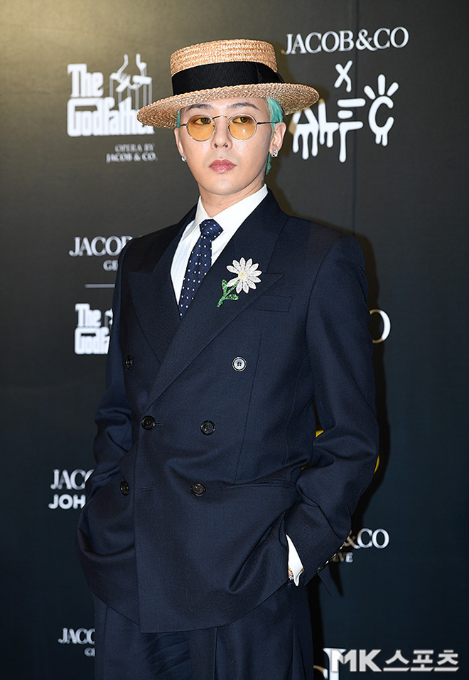 Vợ Cường Đô La mua dây chuyền 300 triệu để "đu idol" GD- Ảnh 6. Vợ Cường Đô La mua dây chuyền 300 triệu để "đu idol" GD- Ảnh 6.