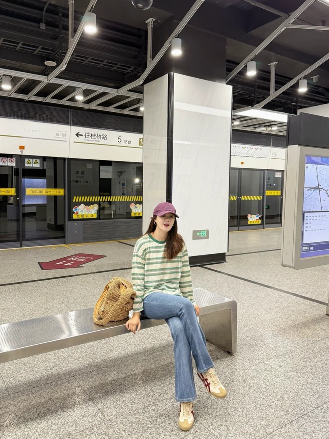 Tháng 10 mặc gì để may mắn? 3 con giáp hợp màu xanh lá, Thần Tài gõ cửa liên tục- Ảnh 4.