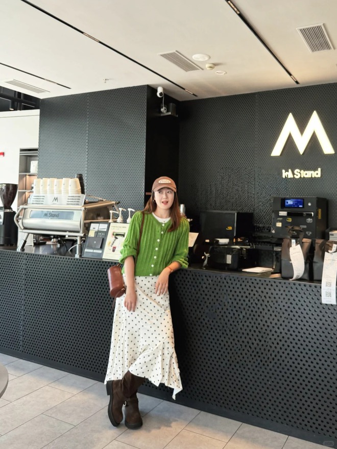 Tháng 10 mặc gì để may mắn? 3 con giáp hợp màu xanh lá, Thần Tài gõ cửa liên tục- Ảnh 2.