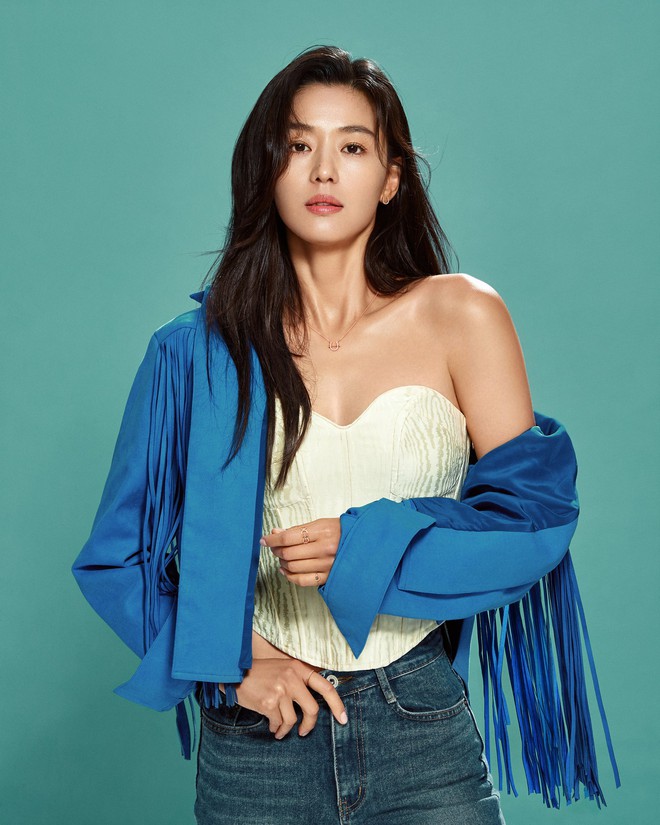 "Mợ chảnh" Jeon Ji Hyun U45 trẻ đẹp vô đối, vòng eo con kiến săn chắc thấy mê nhờ chăm tập môn này!- Ảnh 12.
