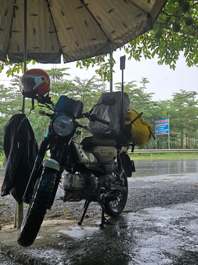 Hiện trường vụ tai nạn khiến TikToker Giao Heo qua đời, chia sẻ cuối cùng thấy đời sao quá vô thường- Ảnh 8. Hiện trường vụ tai nạn khiến TikToker Giao Heo qua đời, chia sẻ cuối cùng thấy đời sao quá vô thường- Ảnh 8.