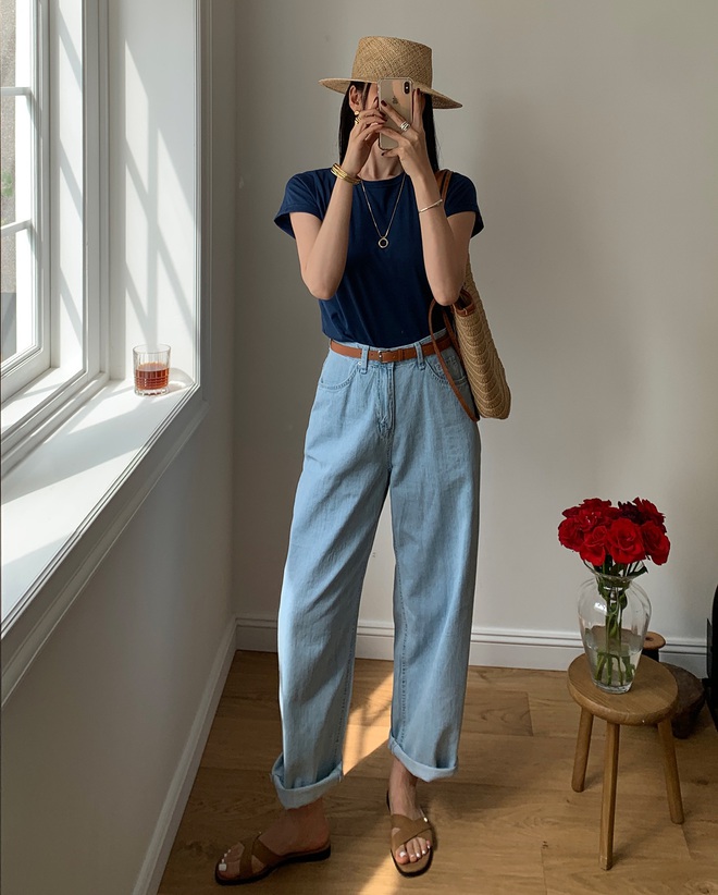 Xu hướng đồ denim mùa thu 2025 quá đẹp, chị em phải có 4 item này để sành điệu vượt bậc- Ảnh 6.