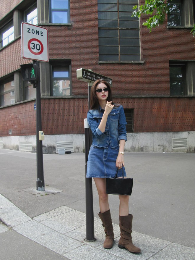 Xu hướng đồ denim mùa thu 2025 quá đẹp, chị em phải có 4 item này để sành điệu vượt bậc- Ảnh 3.
