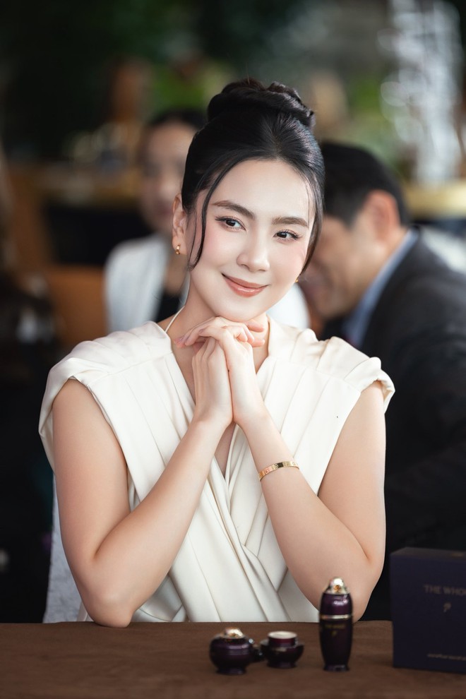 Chú bé Panda vèo 1 cái đã tròn 5 tháng tuổi, MC Mai Ngọc có những chia sẻ khiến nhiều mẹ bỉm đồng cảm- Ảnh 3.