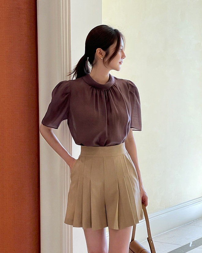 5 màu sắc trang phục thịnh hành nhất mùa thu này: Toàn màu sang trọng và dễ mặc- Ảnh 5.