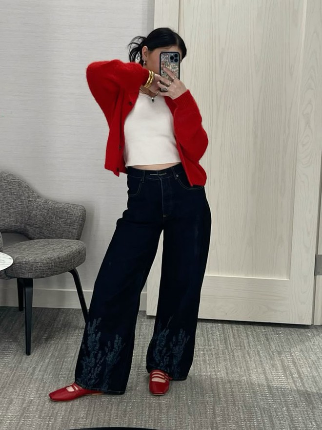 Nói thật: Tủ đồ mùa thu thiếu denim là lỗi lớn, dễ bị chê không sành điệu!- Ảnh 23.