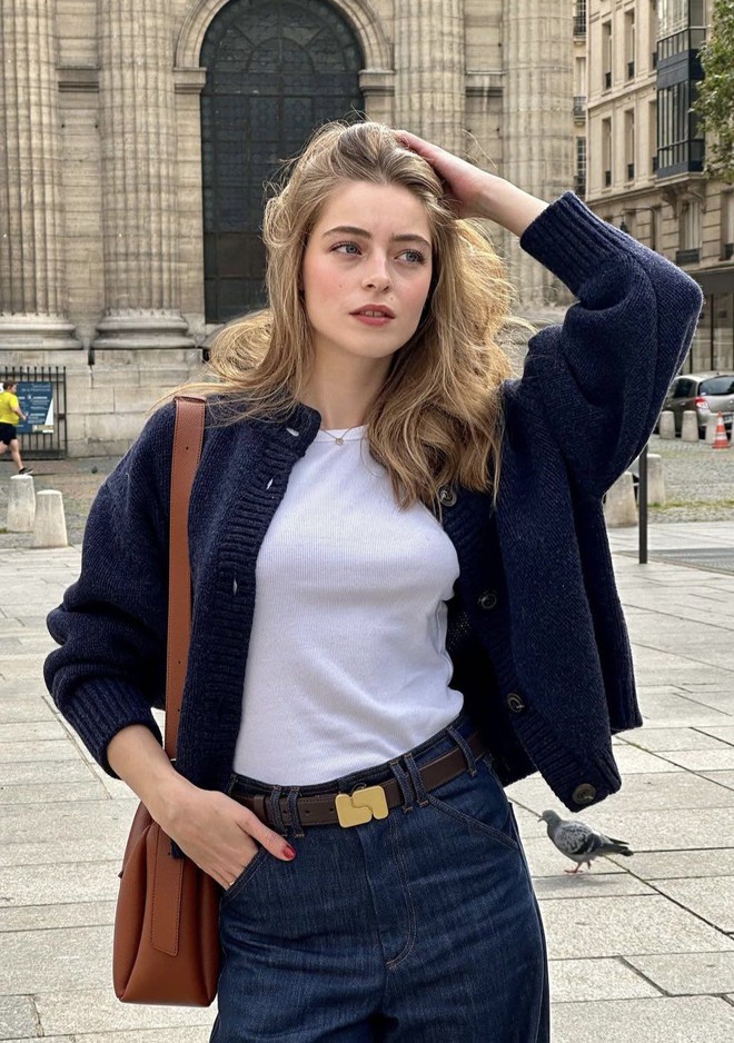 Nói thật: Tủ đồ mùa thu thiếu denim là lỗi lớn, dễ bị chê không sành điệu!- Ảnh 20.