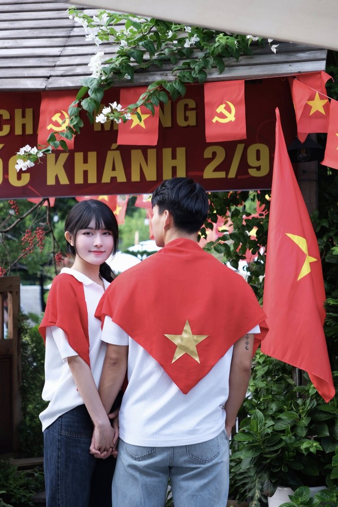 Văn Thanh và bạn gái "trâm anh thế phiệt" flex tình yêu ngọt ngào, đẹp đôi thấy mê!- Ảnh 7.