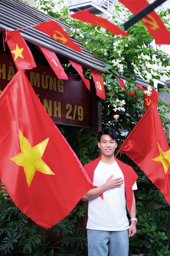 Văn Thanh và bạn gái "trâm anh thế phiệt" flex tình yêu ngọt ngào, đẹp đôi thấy mê!- Ảnh 9.