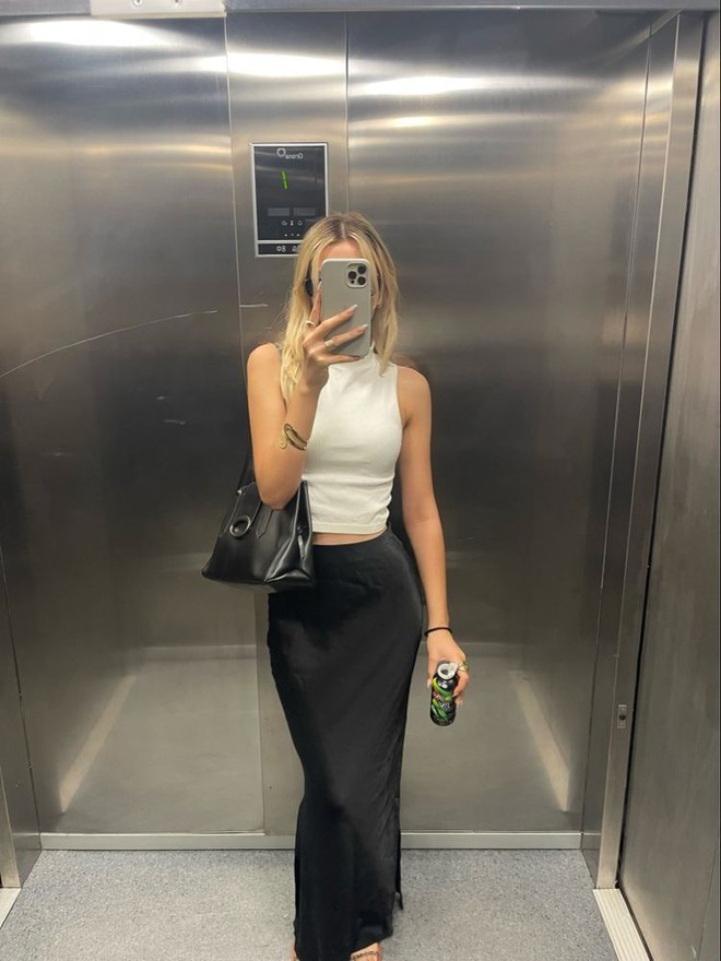 Phải thừa nhận: Tank top là item đỉnh nhất trong tủ đồ lúc này!- Ảnh 6.