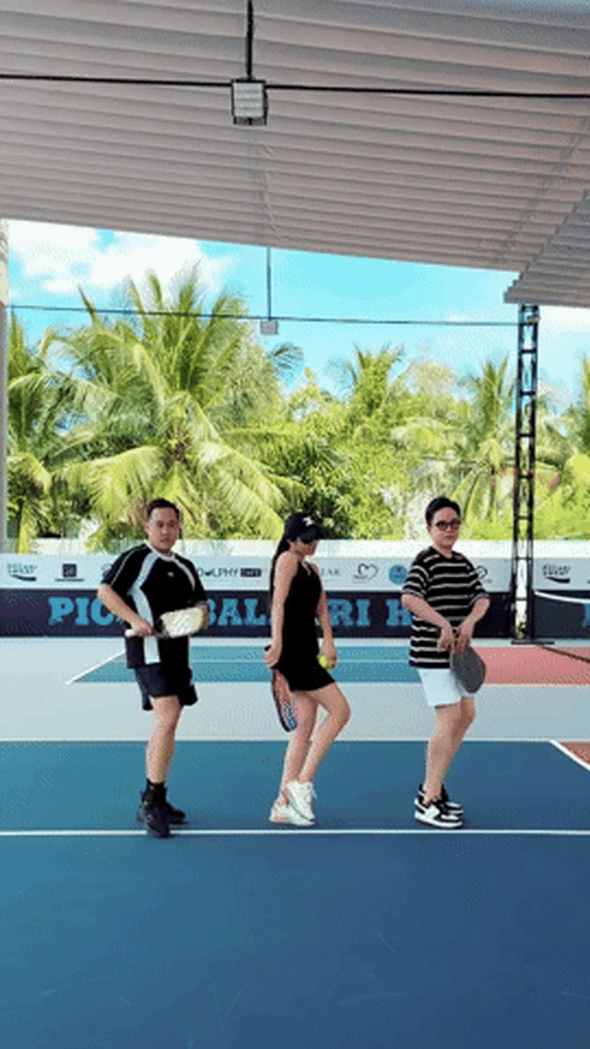 Phạm Quỳnh Anh và Bảo Anh cùng mê pickleball: Lên sân ai thần thái hơn, dáng đẹp hơn?- Ảnh 8.
