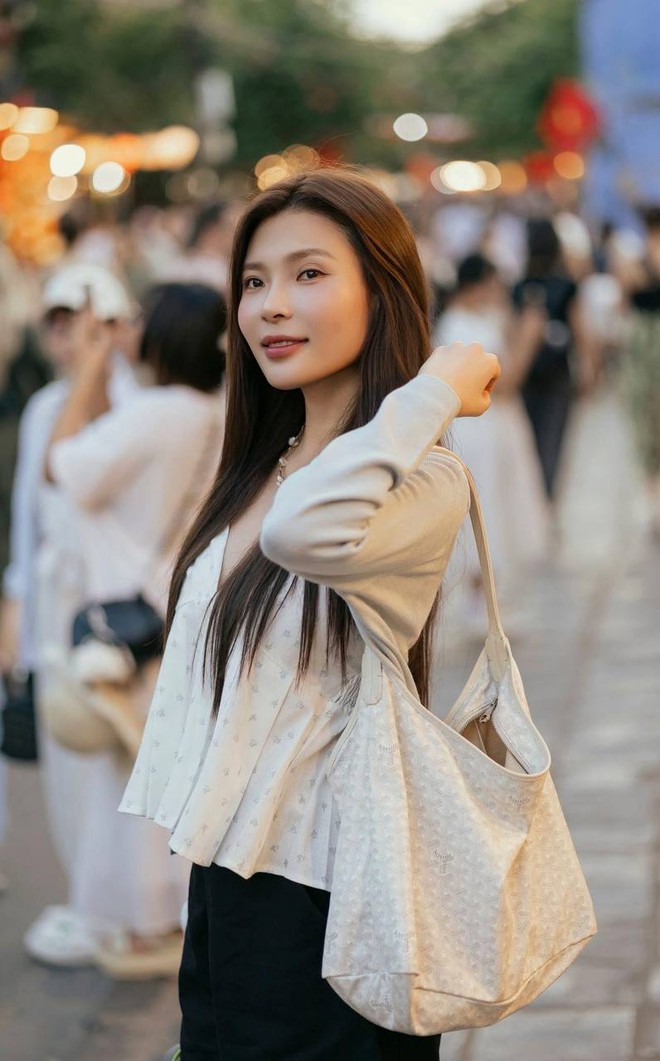 Nữ diễn viên Việt "đóng băng nhan sắc" quá đỉnh, không ai nghĩ là U40- Ảnh 16.