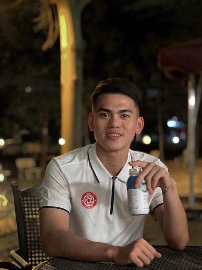 Profile đội trưởng U23 Việt Nam gây sốt U23 châu Á: Vào sân ghi bàn lạnh lùng, ngoài đời là "học sinh giỏi" có tiếng- Ảnh 22.