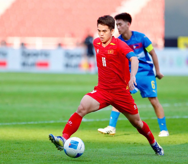 Profile đội trưởng U23 Việt Nam gây sốt U23 châu Á: Vào sân ghi bàn lạnh lùng, ngoài đời là "học sinh giỏi" có tiếng- Ảnh 11.