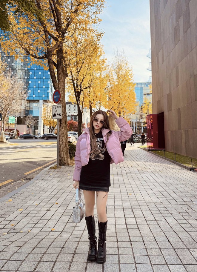 Lần đầu lộ diện căn biệt thự do Huyền Baby và bạn thân 20 năm xây để "dưỡng già" ở Đà Lạt- Ảnh 11. Lần đầu lộ diện căn biệt thự do Huyền Baby và bạn thân 20 năm xây để "dưỡng già" ở Đà Lạt- Ảnh 11.