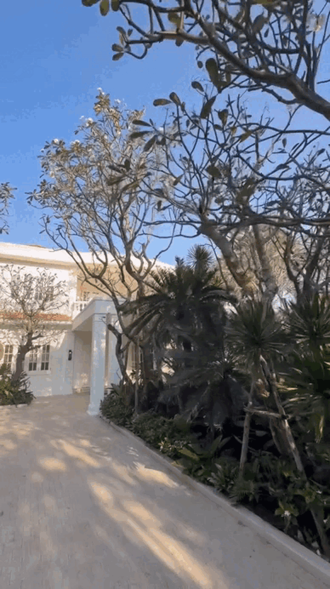 Cả showbiz có đúng 1 người: Nuôi 10 người con không cùng huyết thống, ở biệt thự "khủng" 2.000m²- Ảnh 5.