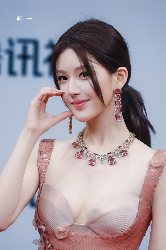 Triệu Lộ Tư giảm 20kg chỉ còn da bọc xương, nỗ lực lấy lại phong độ khiến ai cũng xót- Ảnh 19.