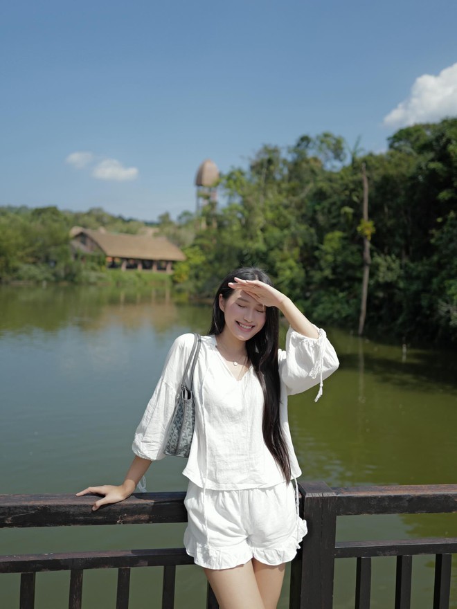 Tiểu thư Doãn Hải My khoe nhan sắc xinh đẹp, cao tay xử lý loạt tin đồn bất hoà với nhà Văn Hậu- Ảnh 8.