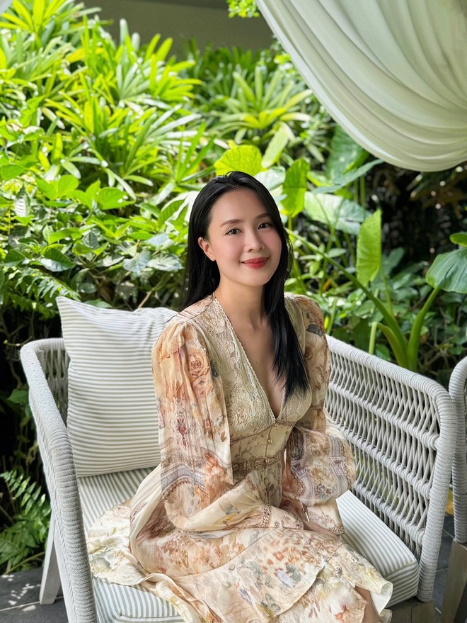 Mỹ nhân được cả showbiz nâng niu như báu vật, 42 tuổi vẫn là "bức họa" thời trang triệu người mê- Ảnh 13.