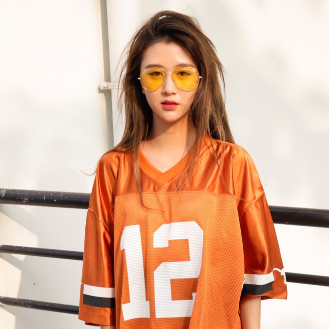 Trào lưu "năm 2026 là 2016 mới" bùng nổ MXH: Loạt mỹ nhân Việt đua nhau sống lại cuộc đời cũ- Ảnh 2.