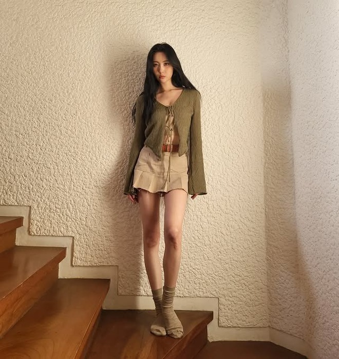 Ngoại hình "lừa tình" cả showbiz, mỹ nhân chân dài 110cm và tủ đồ là cả một bài học- Ảnh 9.