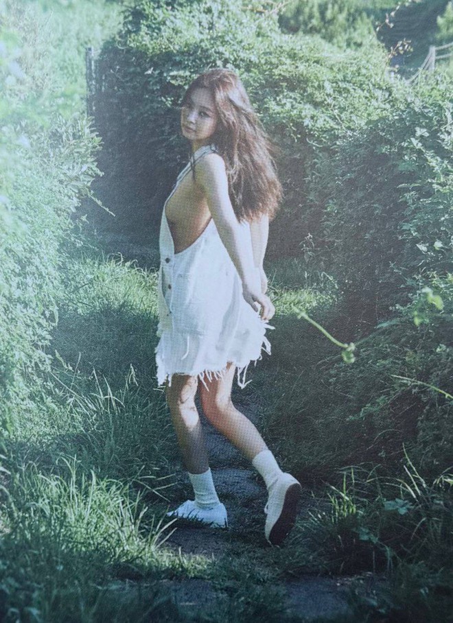 Sang tuổi 30, Jennie tung loạt ảnh khiến cả MXH phải ồn- Ảnh 9.