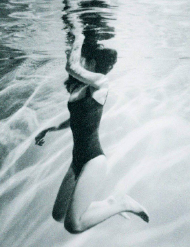 Sang tuổi 30, Jennie tung loạt ảnh khiến cả MXH phải ồn- Ảnh 7.