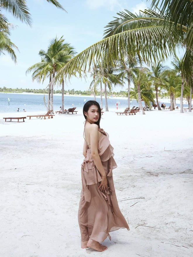 Tiểu thư Hà thành không phô trương đồ hiệu, chỉ mê local brand: Đố ai tìm được 1 lần mặc xấu- Ảnh 7.