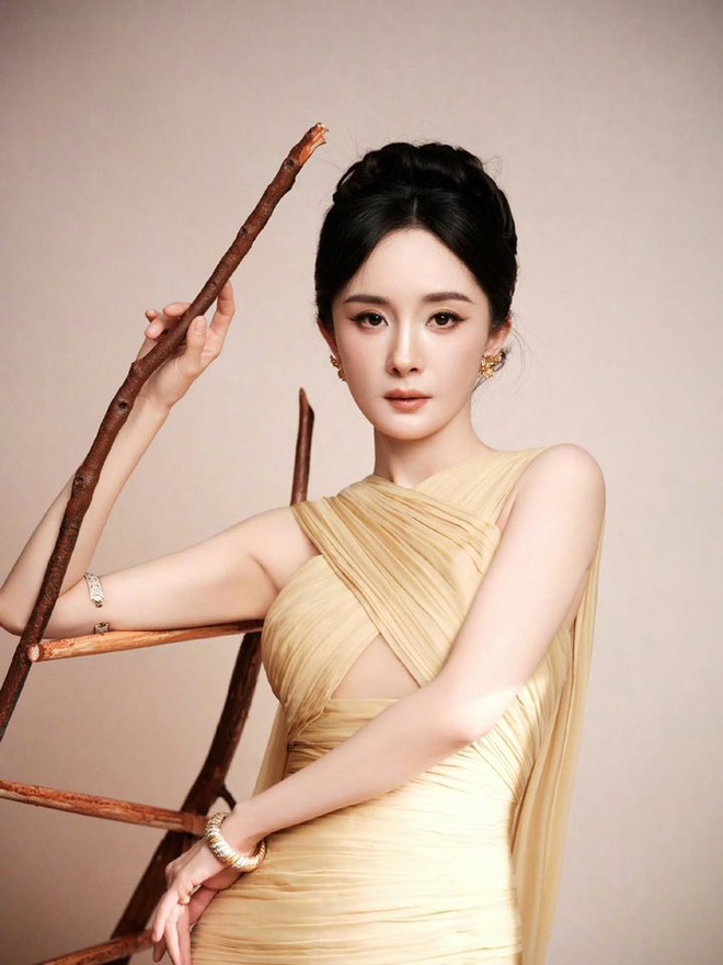 Dương Mịch quá điên rồi: Phim cũ chiếu 10 năm vẫn chiếm top 1 rating cả nước, không sợ Triệu Lệ Dĩnh nghĩ quẩn à?- Ảnh 5.