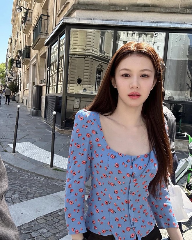 Mỹ nhân được trời ban khuôn mặt tỉ lệ kim cương, AI không sao chép nổi: Visual này mặc bao tải cũng vẫn cuốn!- Ảnh 15.