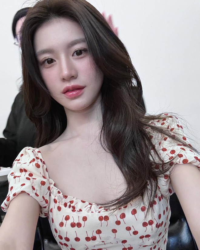 Mỹ nhân được trời ban khuôn mặt tỉ lệ kim cương, AI không sao chép nổi: Visual này mặc bao tải cũng vẫn cuốn!- Ảnh 16.