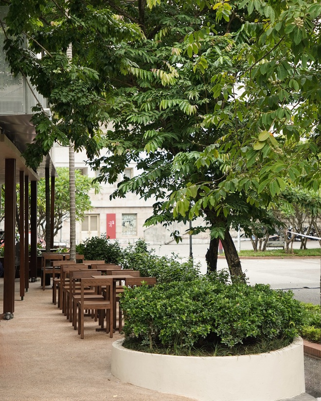 3 quán cà phê nằm gọn trong khuôn viên Bảo tàng Hồ Chí Minh, giới trẻ Thủ đô thi nhau truyền tai- Ảnh 13.