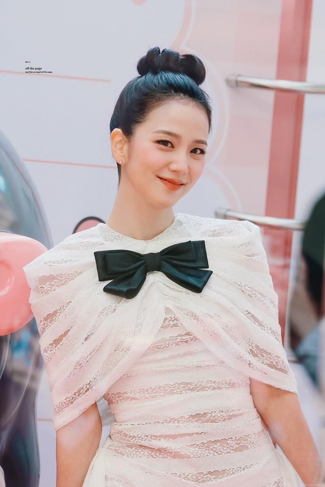 Jisoo (BLACKPINK) mặc váy nhái đến từ Việt Nam?- Ảnh 5.