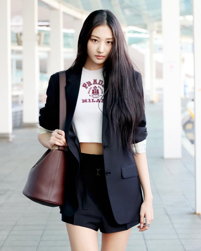 Ai cũng hỏi cô gái này là ai?- Ảnh 13.