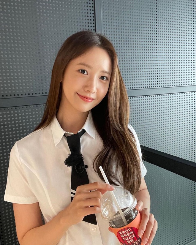 Dù vật đổi sao rời, nhan sắc của mỹ nhân này mãi là bất biến: Trẻ suốt 20 năm nhờ 4 quy tắc- Ảnh 12.