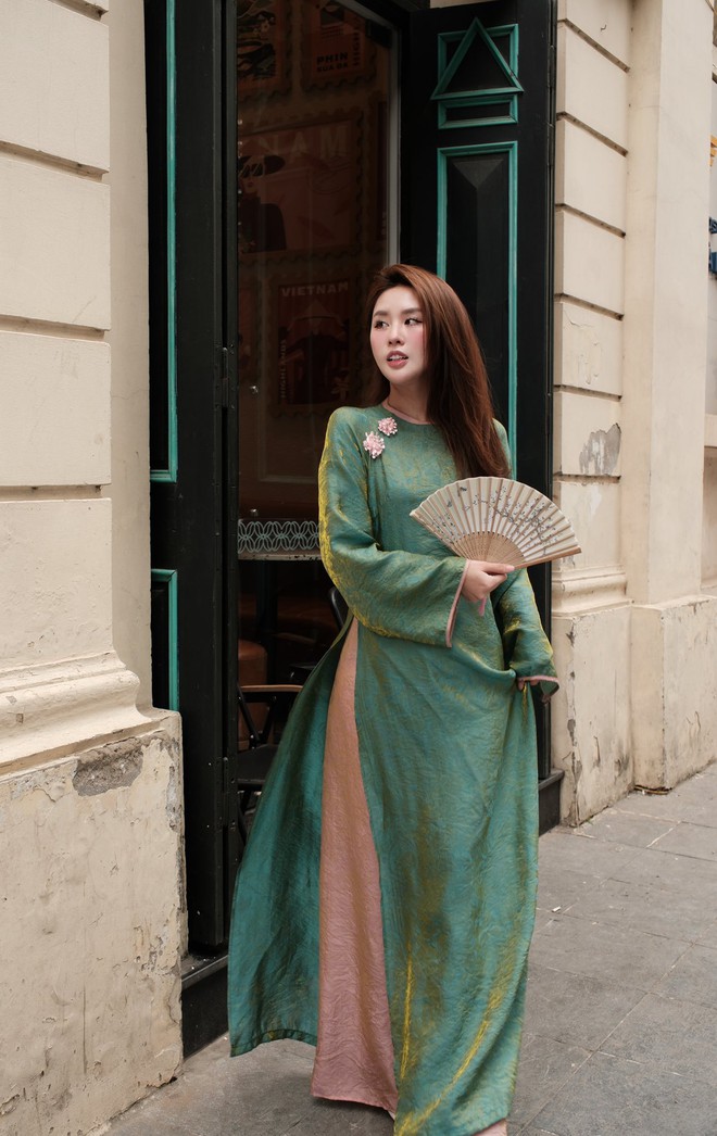 Bắt trend "phú bà" với phiên bản áo dài lụa satin bắt sáng: Giá chỉ từ 300k, nhìn thôi đã thấy chảnh- Ảnh 17.