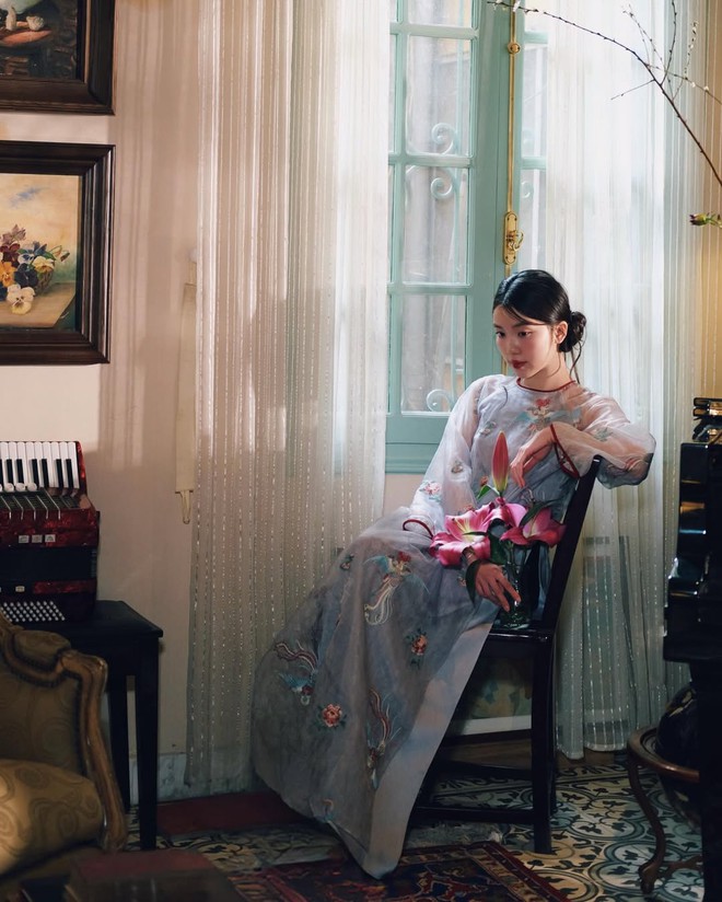 Đường đua áo dài Tết 2026: Không thể phân định thắng thua, gái xinh trên TikTok là thần!- Ảnh 6.