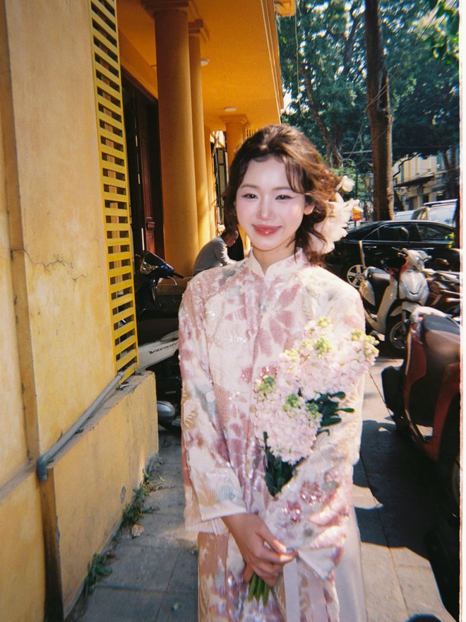 Đường đua áo dài Tết 2026: Không thể phân định thắng thua, gái xinh trên TikTok là thần!- Ảnh 19.