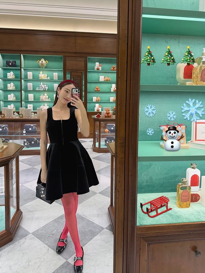 "Chị em Vân - Kiều" huyền thoại nhất showbiz: Sành điệu từ trong trứng, xuất hiện ở đâu thì nơi đó là Milano- Ảnh 20.