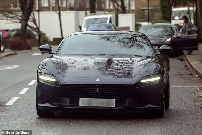 Victoria Beckham mạnh tay vung 8 tỷ "dằn mặt" vợ chồng con trai cả bất hiếu- Ảnh 3.