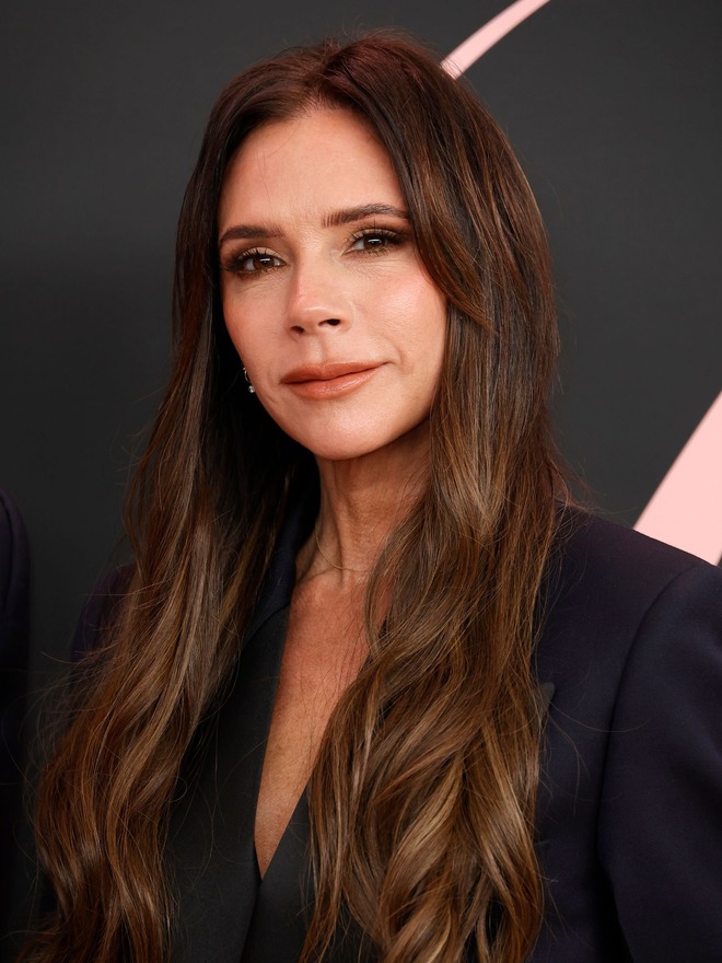 Victoria Beckham mạnh tay vung 8 tỷ "dằn mặt" vợ chồng con trai cả bất hiếu- Ảnh 2.