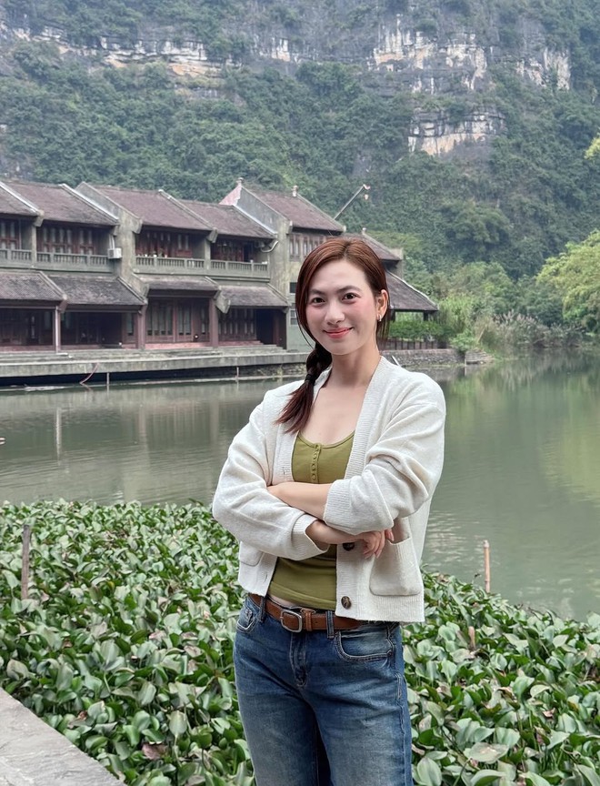 Ngoại lệ showbiz: Mỹ nhân chẳng thiết ăn diện lồng lộn, nhưng càng cố mặc đơn giản càng "phát sáng" trong đám đông- Ảnh 6.