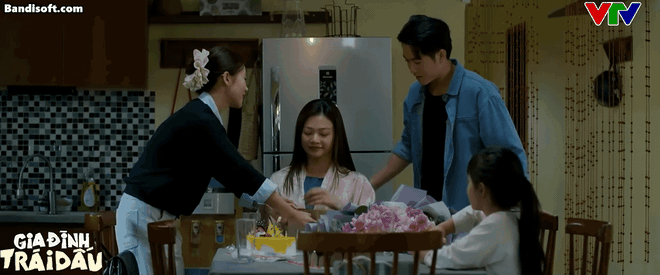 Tiểu mỹ nh&acirc;n triệu view g&aacute;nh trọn phim Việt giờ v&agrave;ng: Xinh như thi&ecirc;n thần, l&ecirc;n h&igrave;nh v&agrave;i cảnh đỉnh hơn 23 tập cộng lại- Ảnh 5.